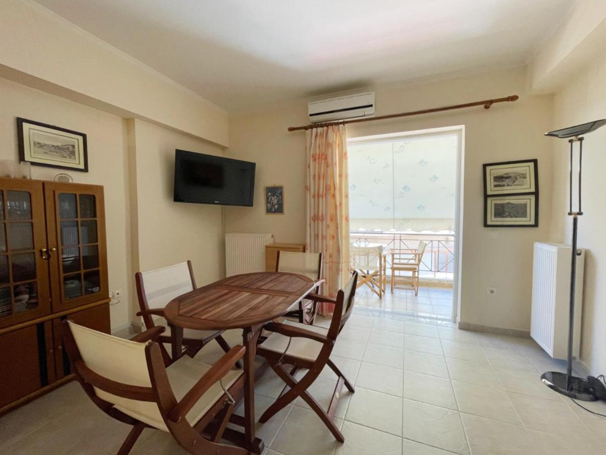 Nafplio Downtown Apartment מראה חיצוני תמונה